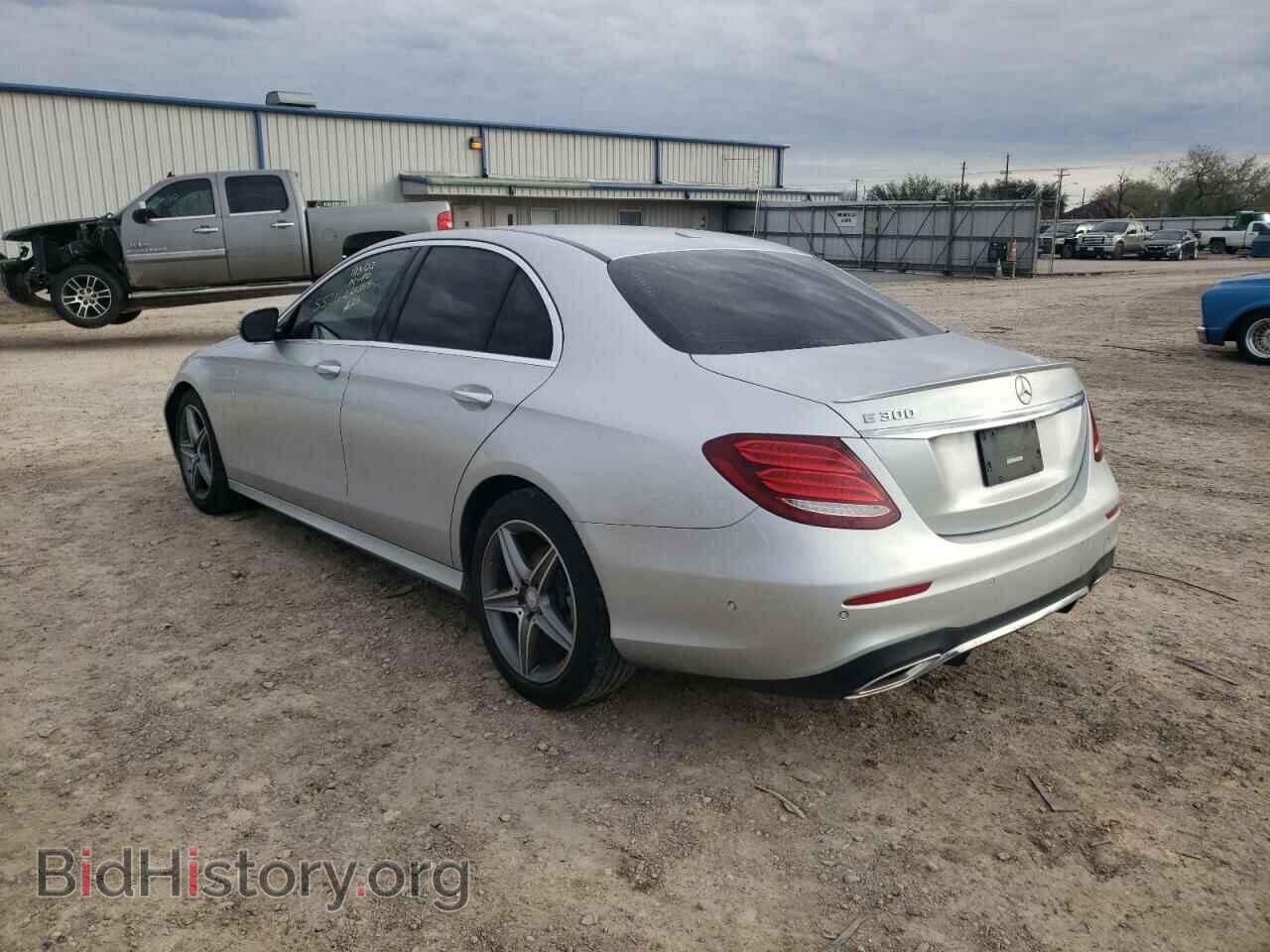 2017 MERCEDES-BENZ E-CLASS - VIN: WDDZF4JB4HA052157 - Фото 3