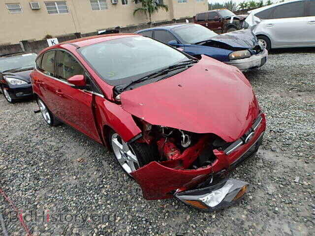 Photo 1FAHP3N27CL308561 - FORD FOCUS 2012
