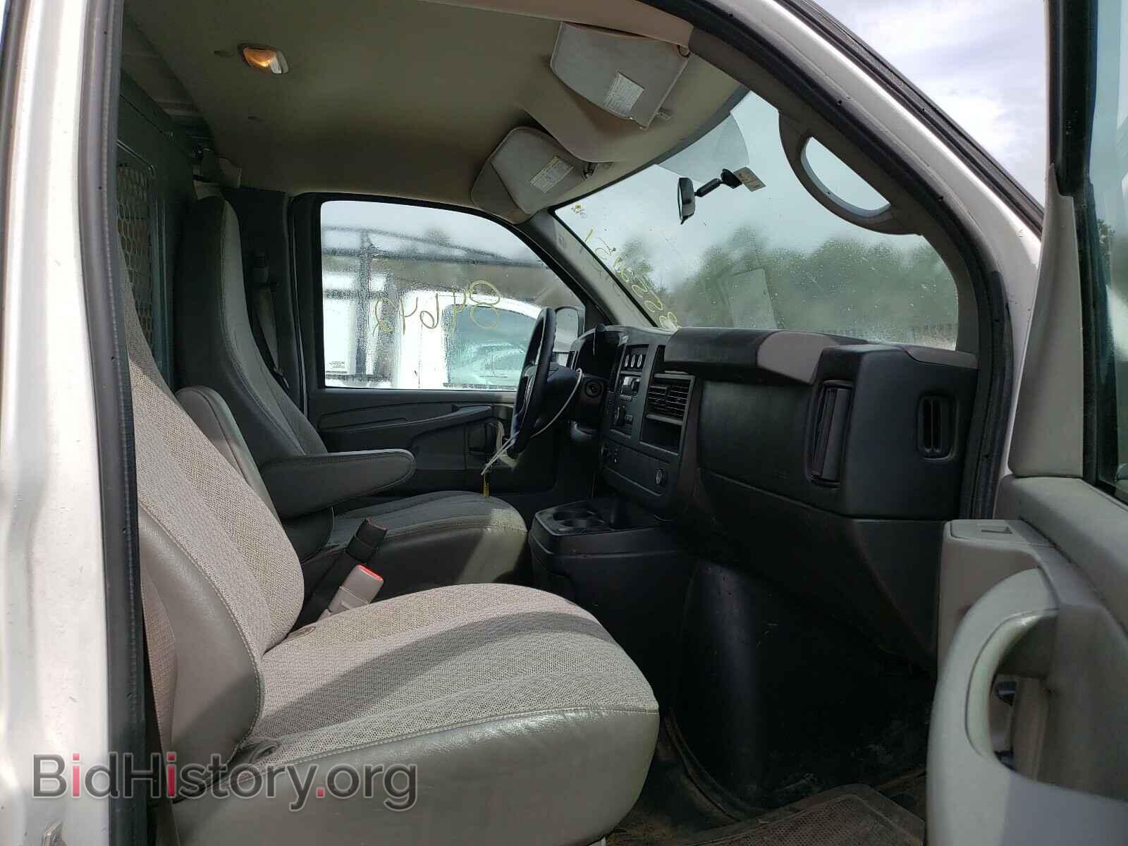 2014 GMC SAVANA - VIN: 1GTW7FCAXE1911144 - Фото 5