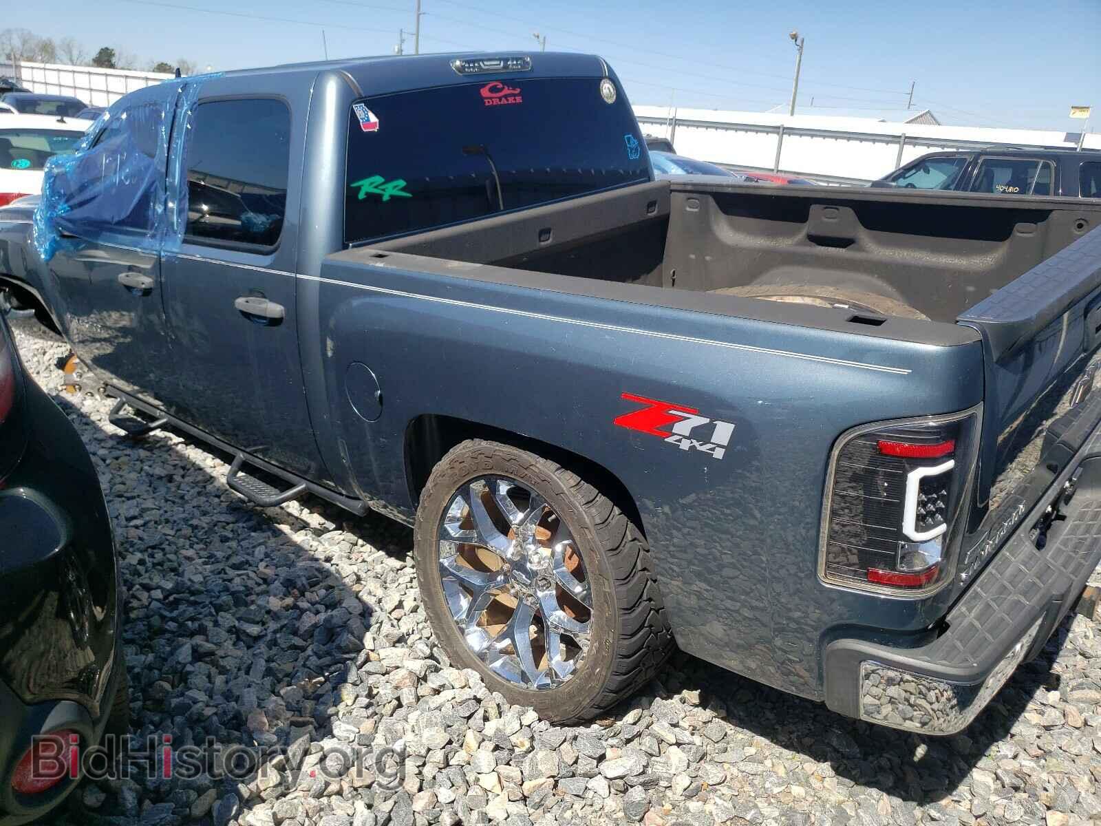 2011 CHEVROLET SILVERADO - VIN: 3GCPKSE30BG104655 - Фото 3