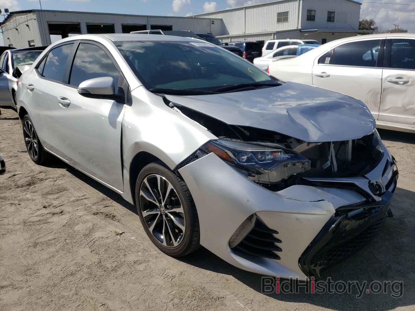 Photo 5YFBURHE5JP764144 - TOYOTA COROLLA 2018