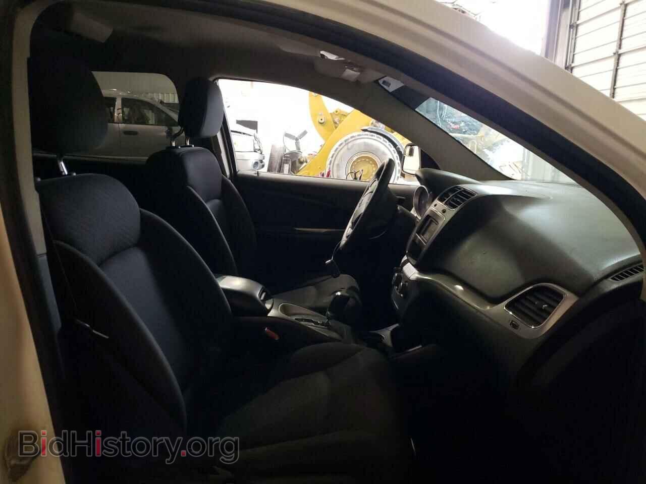 2017 DODGE JOURNEY - VIN: 3C4PDCAB6HT605384 - Фото 5
