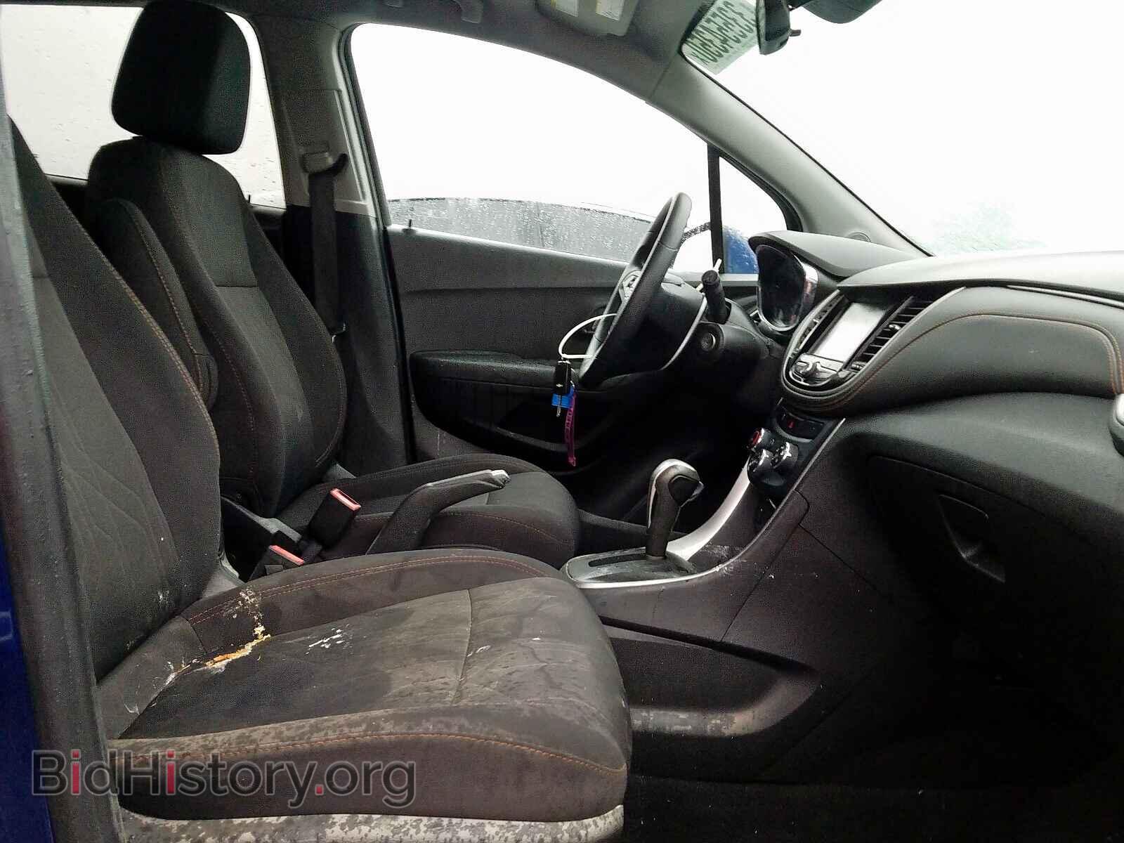 2017 CHEVROLET TRAX - VIN: 3GNCJPSB9HL132908 - Фото 5
