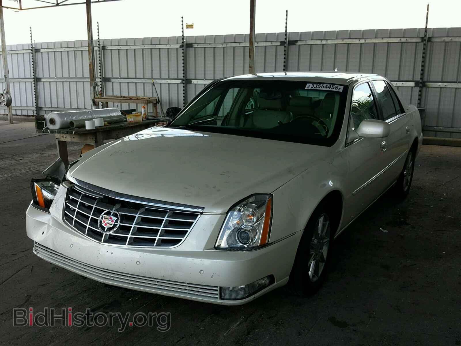 2011 CADILLAC DTS - VIN: 1G6KD5E65BU101847 - Фото 2