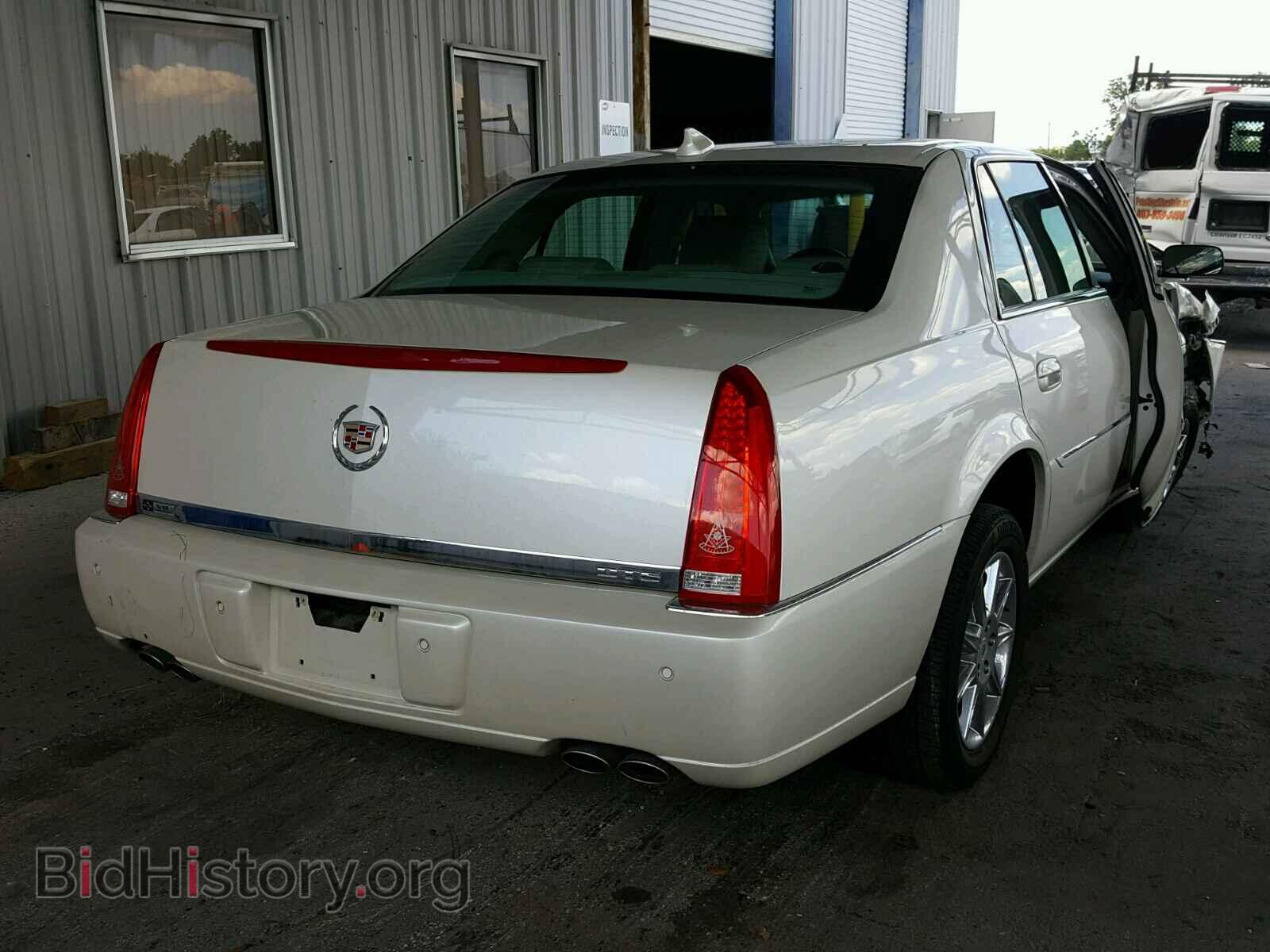 2011 CADILLAC DTS - VIN: 1G6KD5E65BU101847 - Фото 4