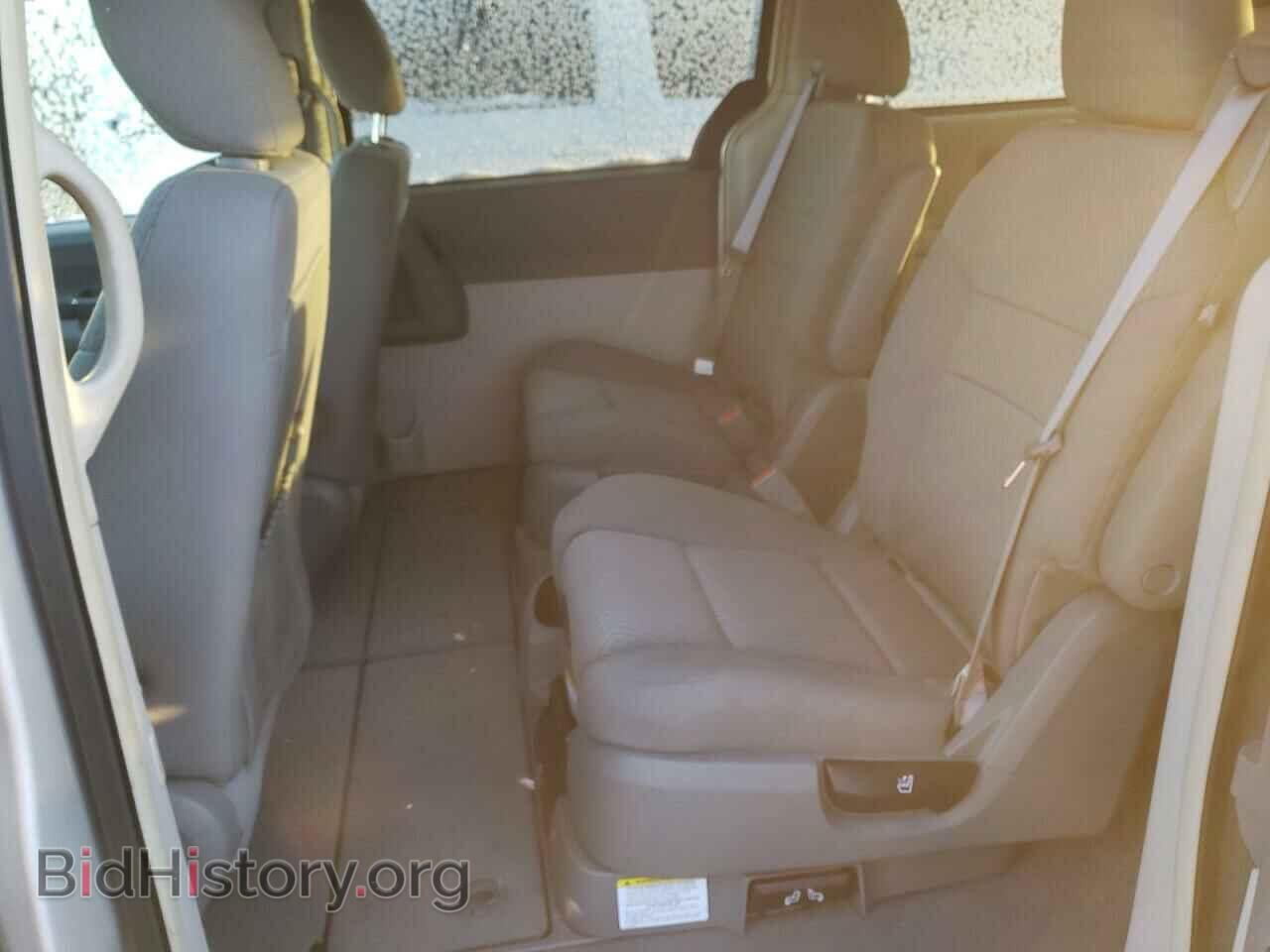 2009 CHRYSLER MINIVAN - VIN: 2A8HR44E39R571077 - Фото 6