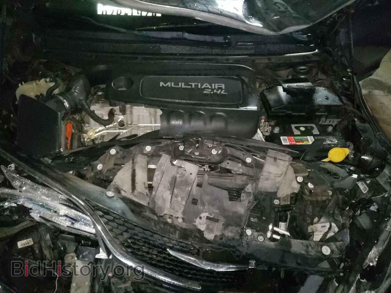 2015 CHRYSLER 200 - VIN: 1C3CCCAB0FN695778 - Фото 7