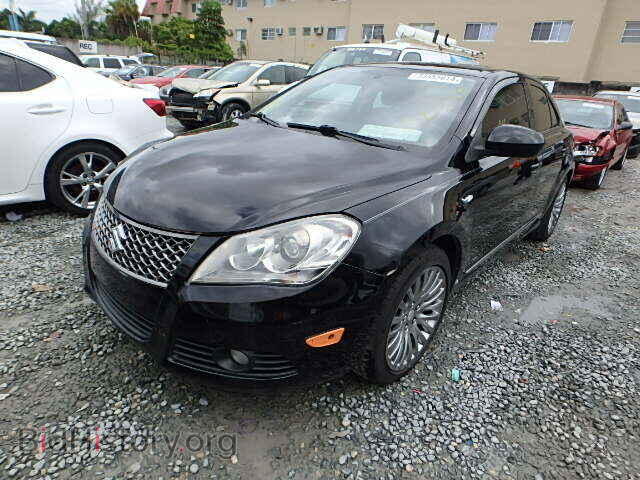 2010 SUZUKI KIZASHI - VIN: JS2RE9A57A6100768 - Фото 2