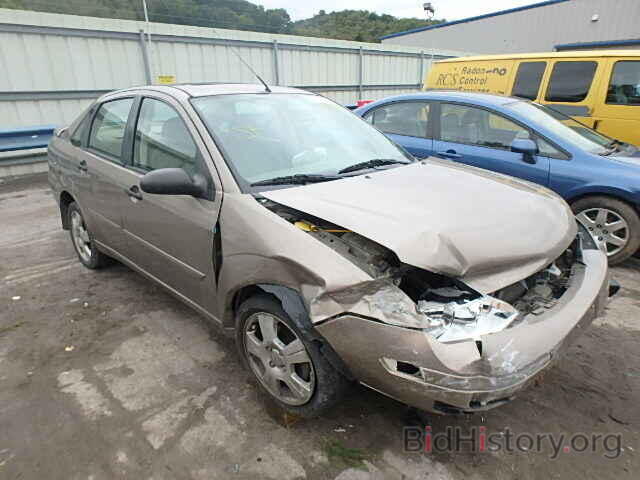 Photo 1FAFP34N25W161974 - FORD FOCUS 2005