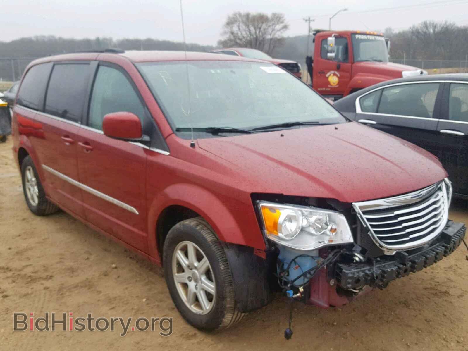 Photo 2A4RR5DG9BR716254 - CHRYSLER TOWN & COU 2011