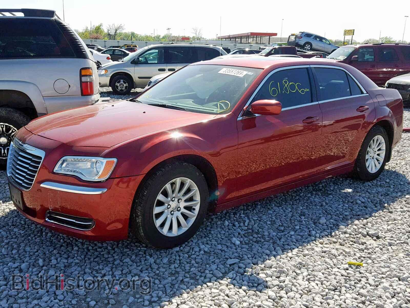 2014 CHRYSLER 300 - VIN: 2C3CCAAG0EH228769 - Фото 2