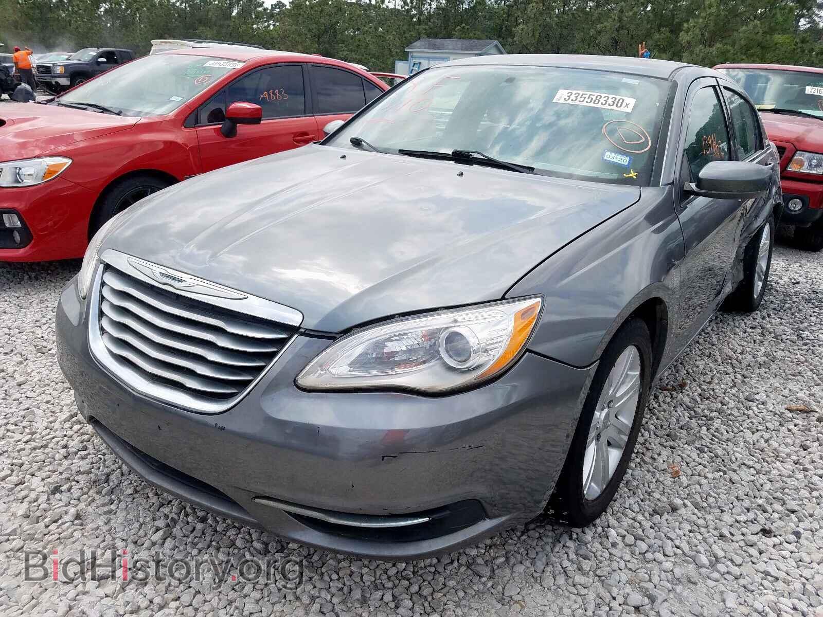 2013 CHRYSLER 200 - VIN: 1C3CCBAB3DN761425 - Photo 2