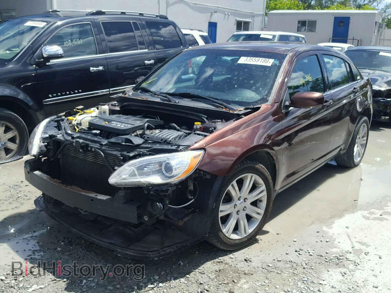 2013 CHRYSLER 200 - VIN: 1C3CCBBB2DN598331 - Photo 2