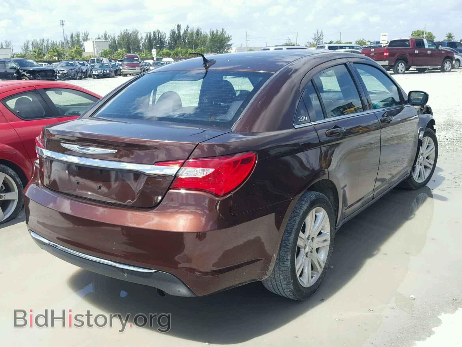 2013 CHRYSLER 200 - VIN: 1C3CCBBB2DN598331 - Photo 4
