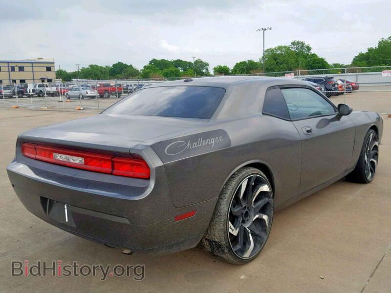 2010 Dodge CHALLENGER (VIN 2B3CJ4DV8AH223957) — фото 4 из 10