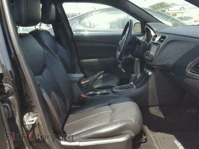 2012 CHRYSLER 200 - VIN: 1C3CCBCGXCN266923 - Фото 5