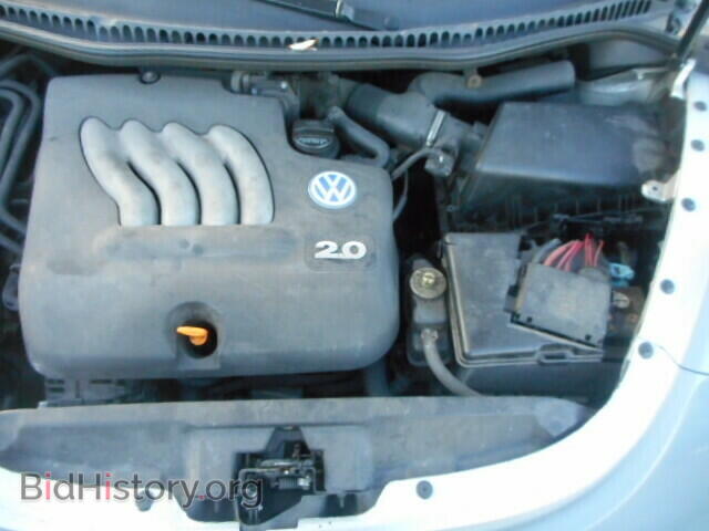 2000 VOLKSWAGEN BEETLE - VIN: 3VWCA21C4YM404049 - Фото 7