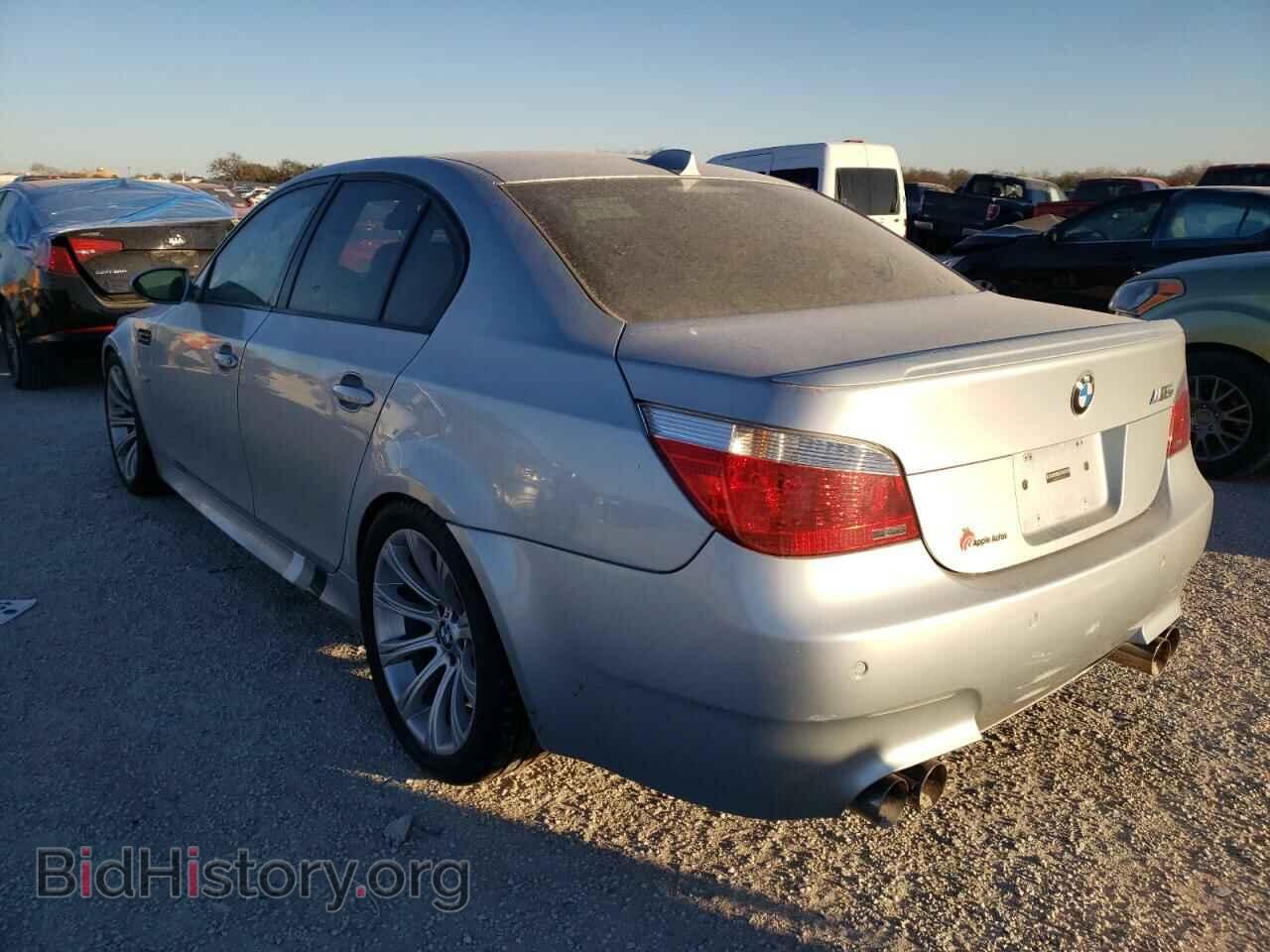 2007 BMW M5 - VIN: WBSNB93517CX06830 - Фото 3