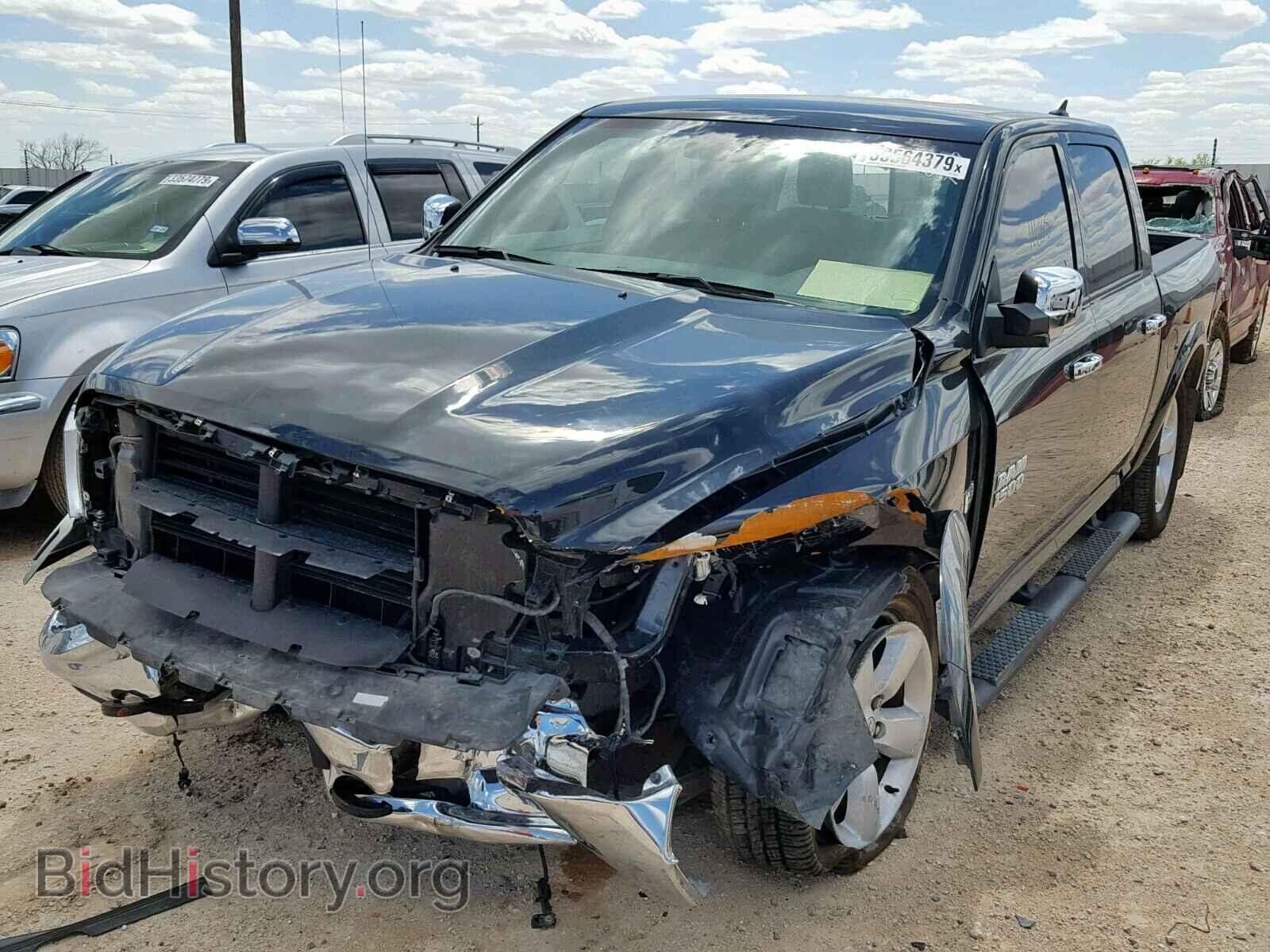 2018 RAM 1500 SLT - VIN: 1C6RR6LT7JS143725 - Фото 2