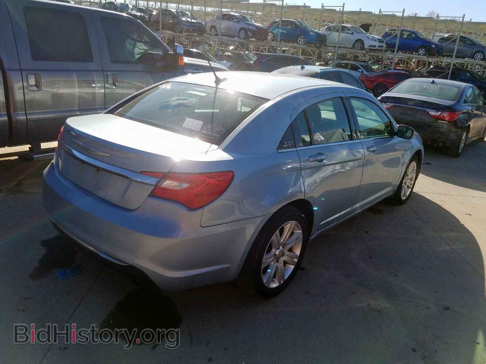 2013 CHRYSLER 200 - VIN: 1C3CCBAB2DN671909 - Photo 4