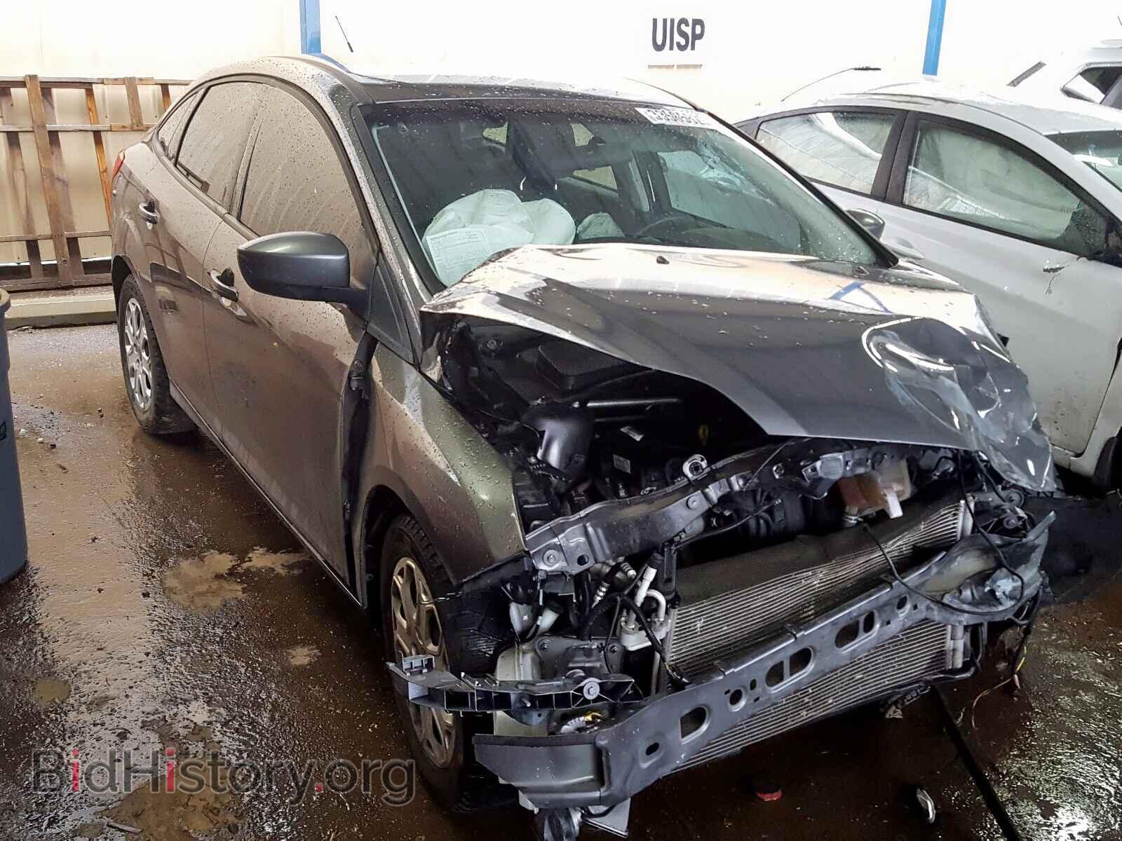 Photo 1FAHP3F24CL211638 - FORD FOCUS 2012