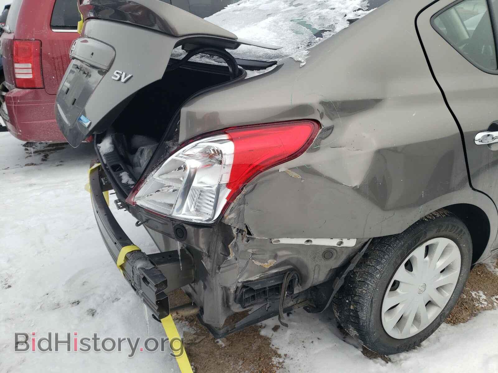 2016 NISSAN VERSA - VIN: 3N1CN7AP0GL889319 - Фото 9