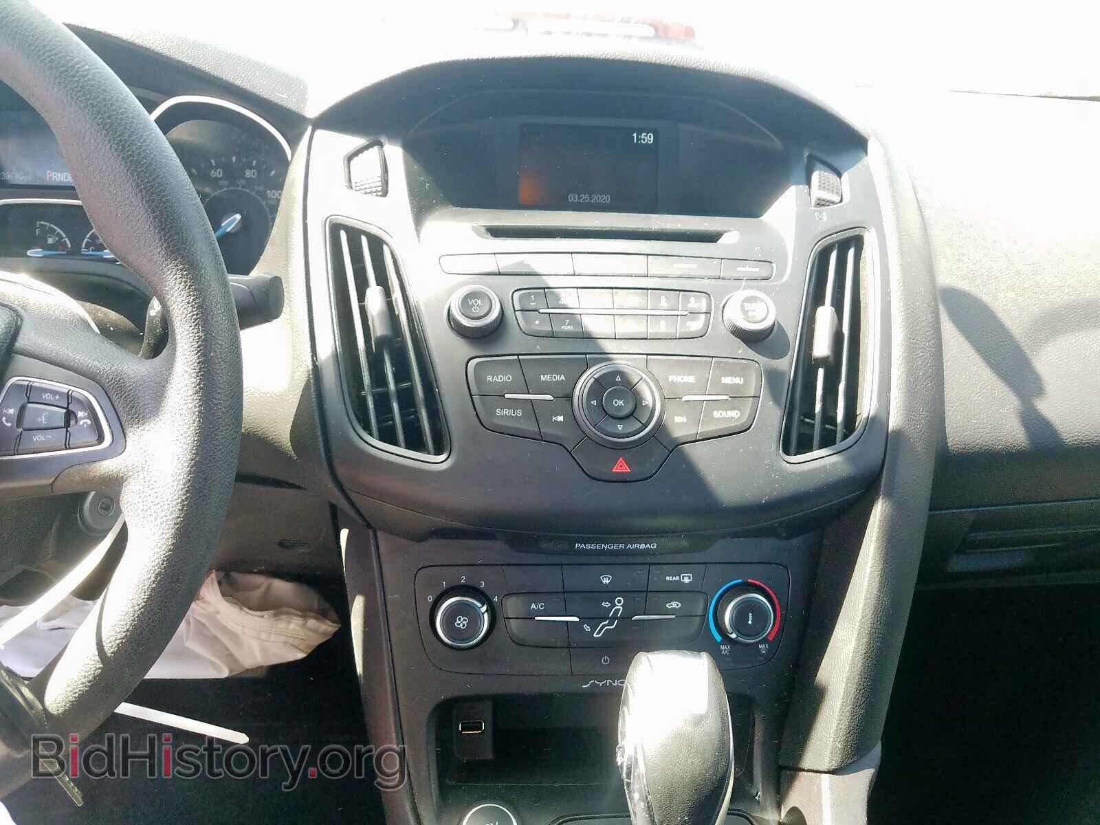 2016 FORD FOCUS - VIN: 1FADP3F25GL219610 - Photo 9