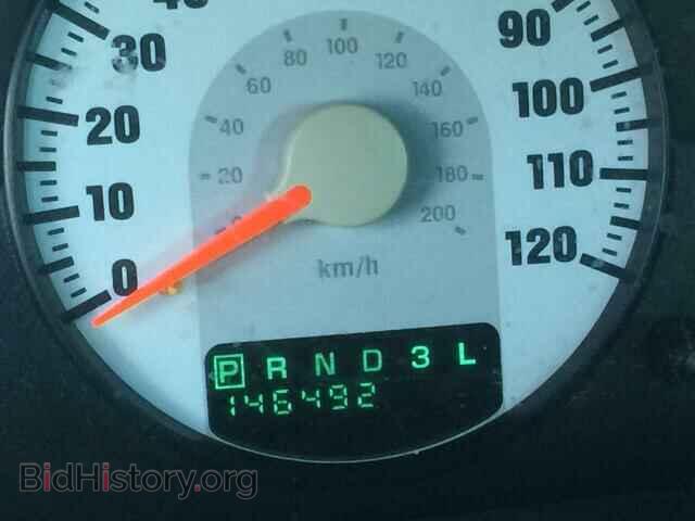 2005 CHRYSLER SEBRING - VIN: 1C3EL75R75N621988 - Фото 8