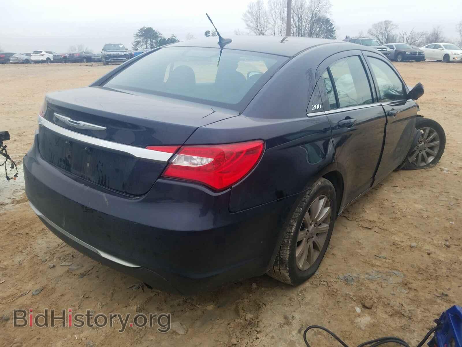 2011 CHRYSLER 200 - VIN: 1C3BC1FB3BN555064 - Фото 4