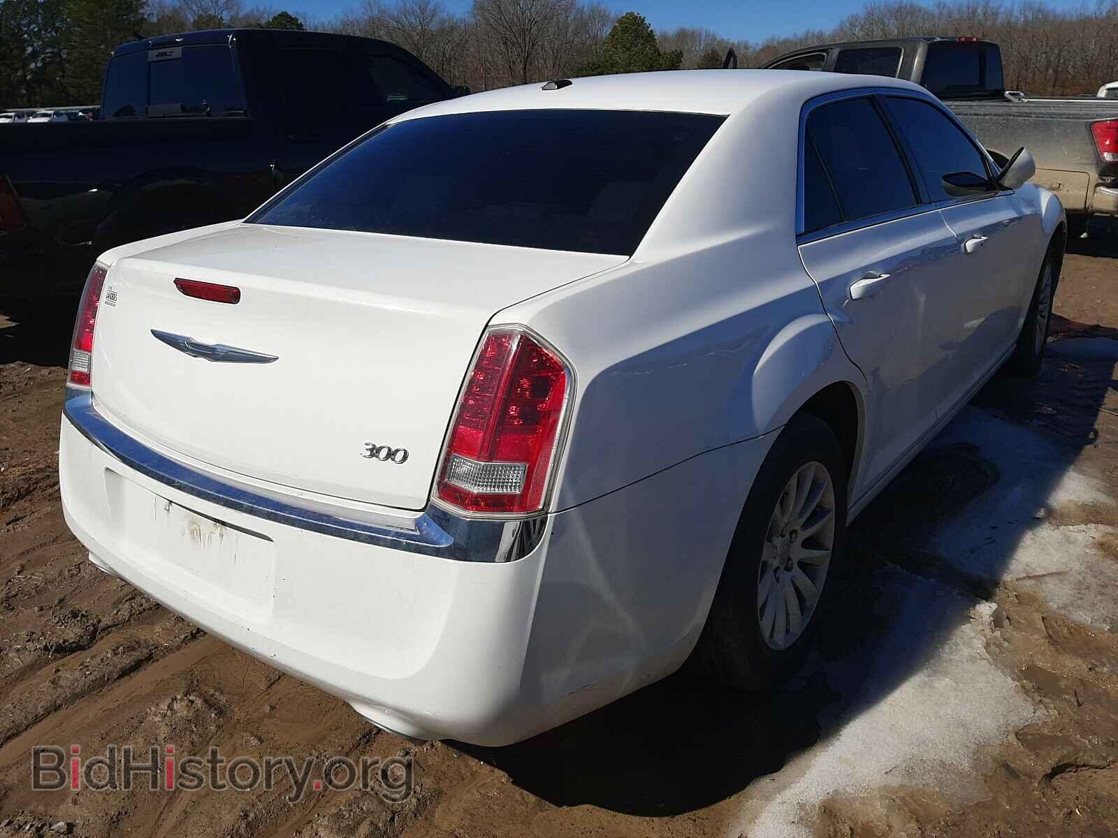 2014 CHRYSLER 300 - VIN: 2C3CCAAG2EH161690 - Фото 4