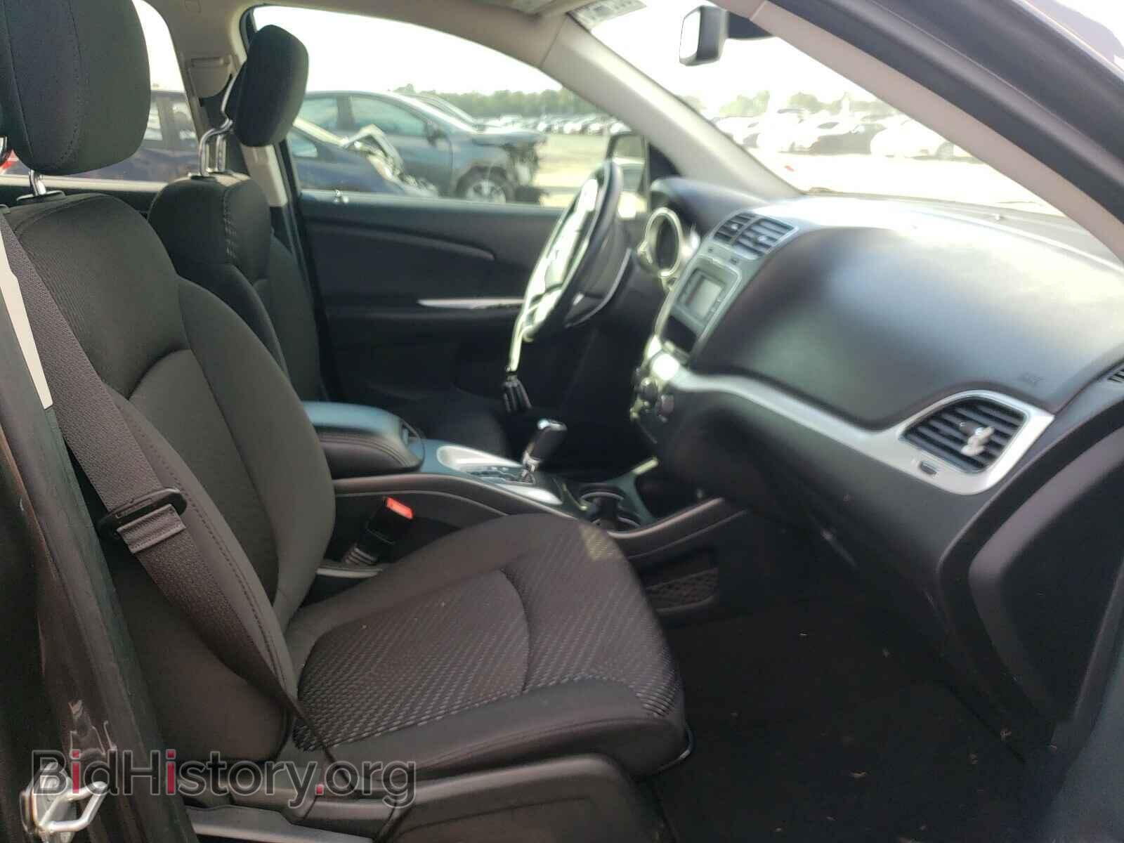 2018 DODGE JOURNEY - VIN: 3C4PDCAB7JT497217 - Фото 5