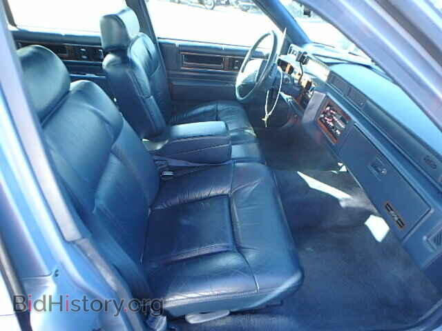 1993 CADILLAC DEVILLE - VIN: 1G6CD53B8P4305943 - Photo 5