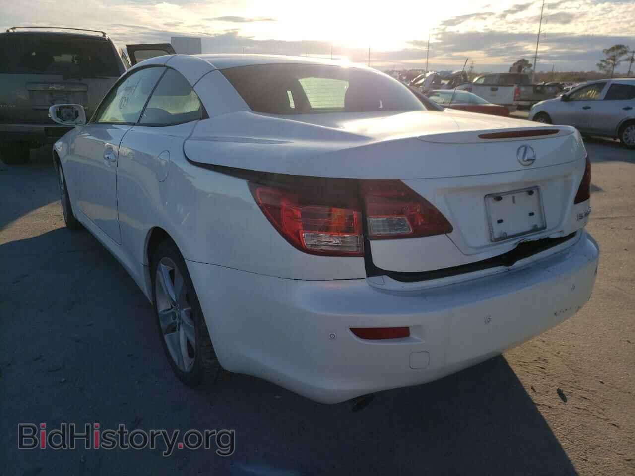 2012 LEXUS IS - VIN: JTHFF2C21C2523312 - Фото 3