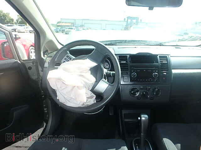 2008 NISSAN VERSA - VIN: 3N1BC11E48L380302 - Фото 9