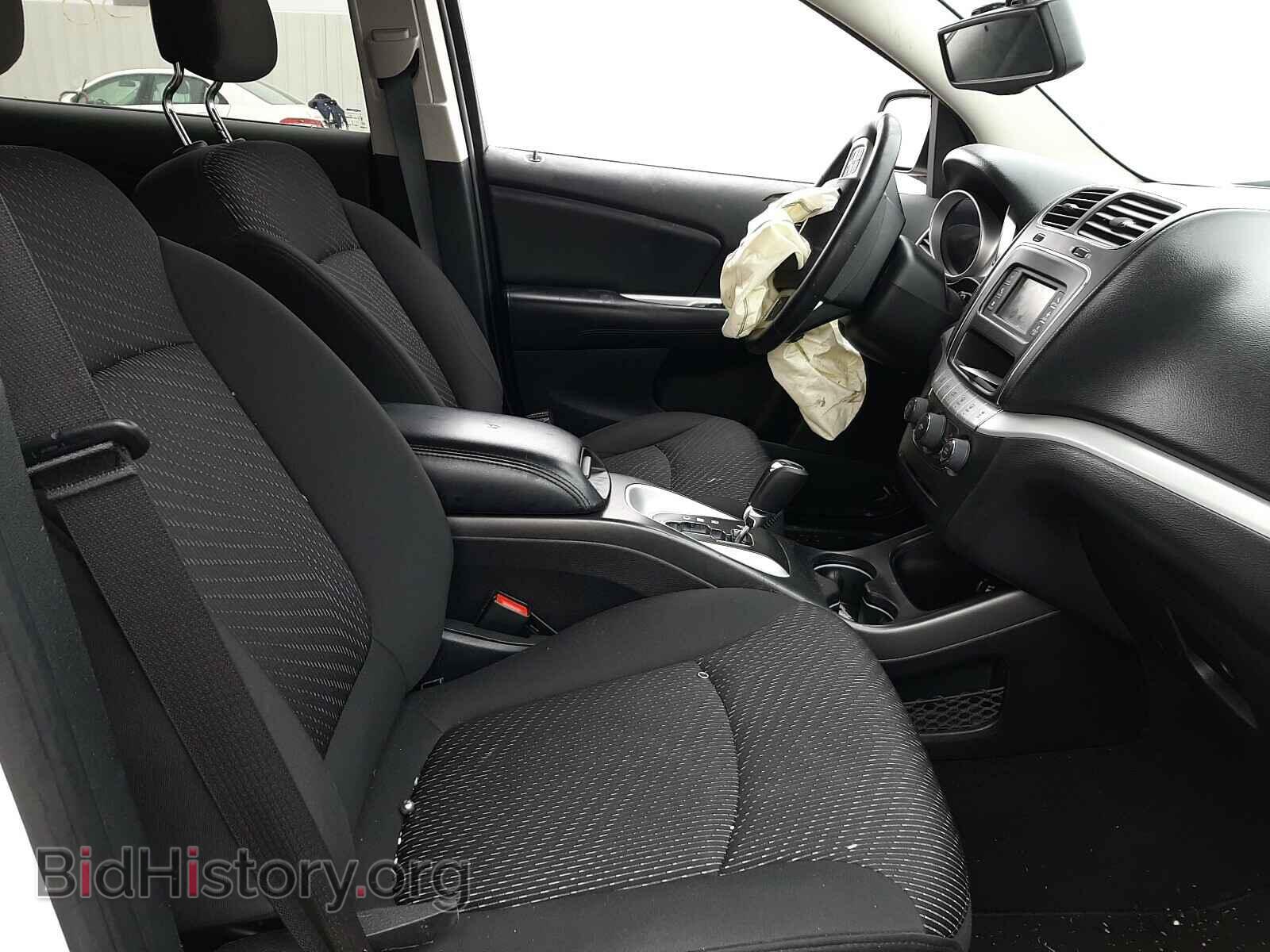 2016 DODGE JOURNEY - VIN: 3C4PDCBG2GT139588 - Фото 5