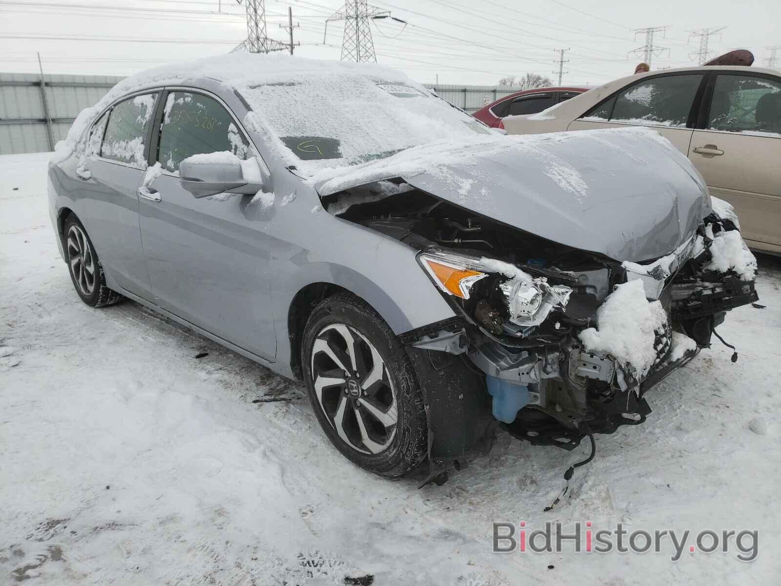 Фотография 1HGCR2F70HA011770 - HONDA ACCORD 2017