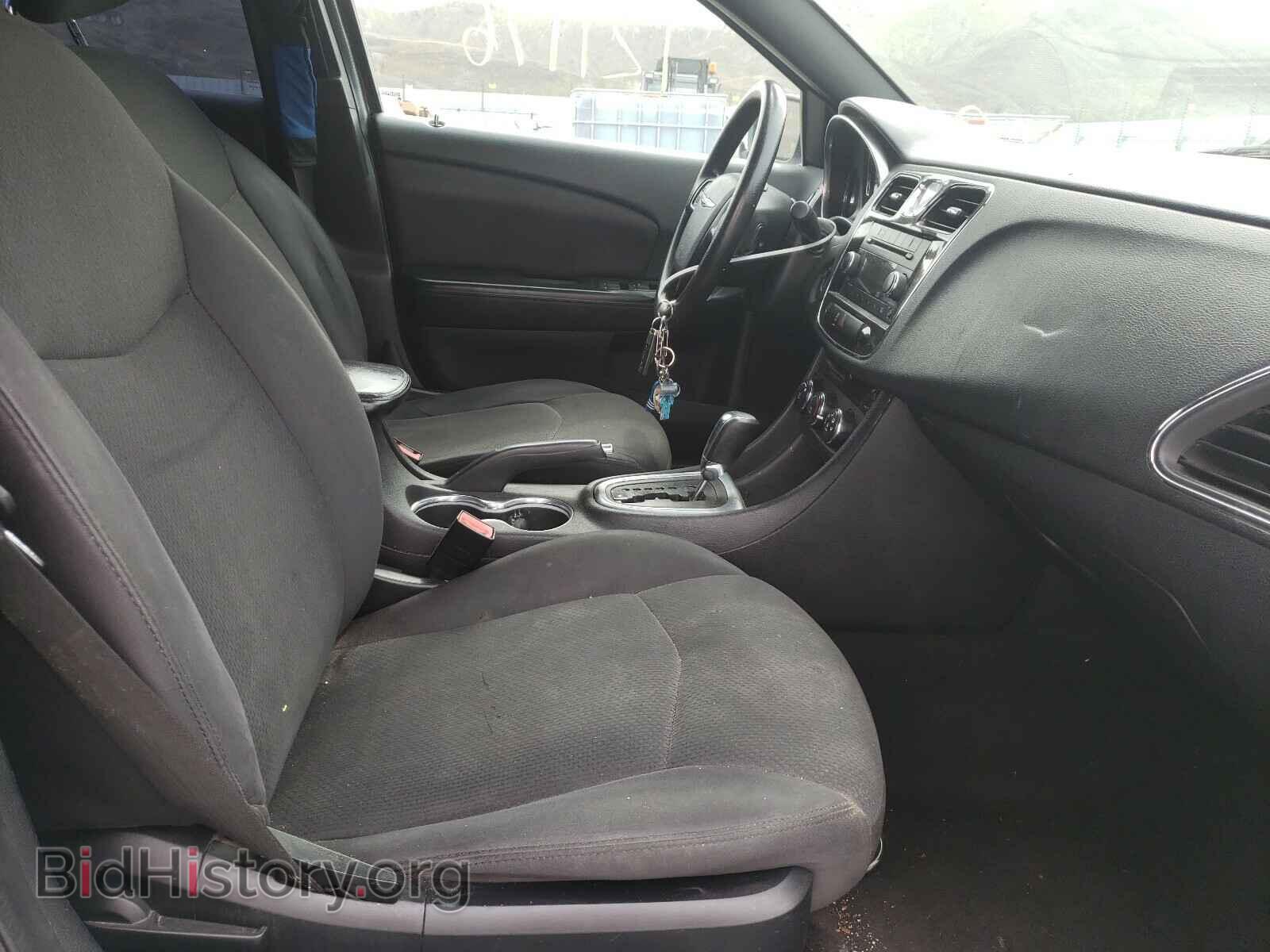2013 CHRYSLER 200 - VIN: 1C3CCBAB2DN734586 - Photo 5