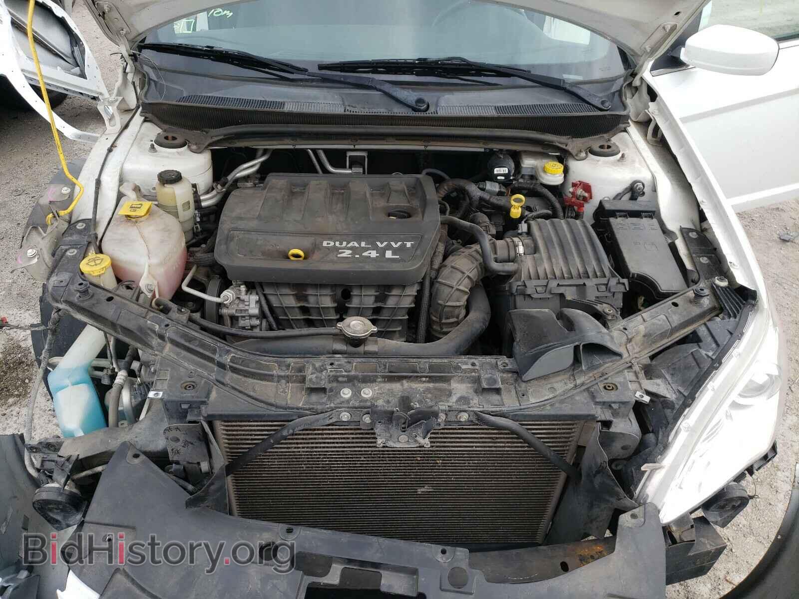 2013 CHRYSLER 200 - VIN: 1C3CCBAB2DN734586 - Photo 7