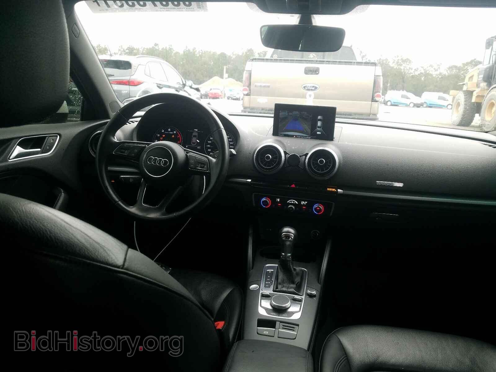 2017 AUDI A3 - VIN: WAUAUGFF2H1041360 - Фото 9