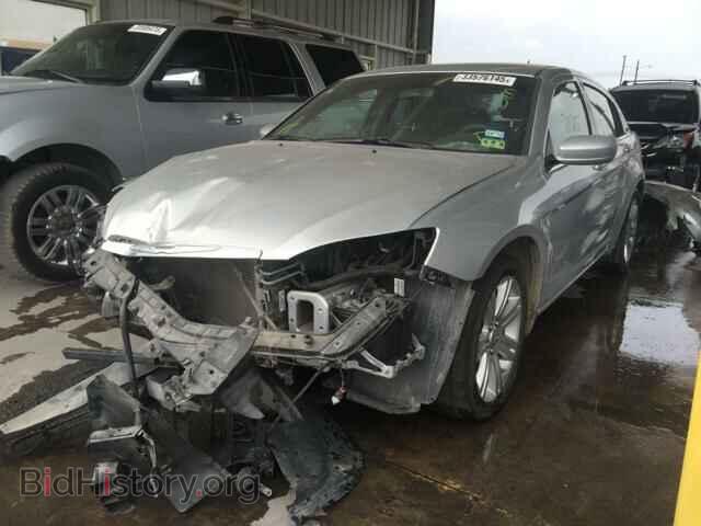 2012 CHRYSLER 200 - VIN: 1C3CCBAB2CN318665 - Photo 2