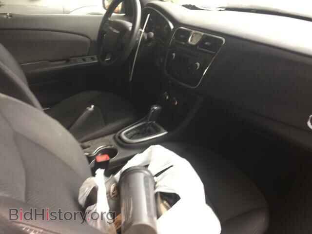 2012 CHRYSLER 200 - VIN: 1C3CCBAB2CN318665 - Photo 5
