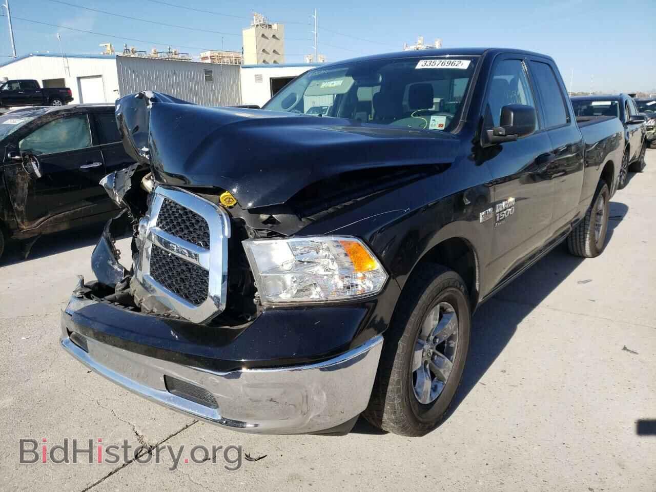 2019 RAM 1500 - VIN: 1C6RR6FT4KS723978 - Фото 2