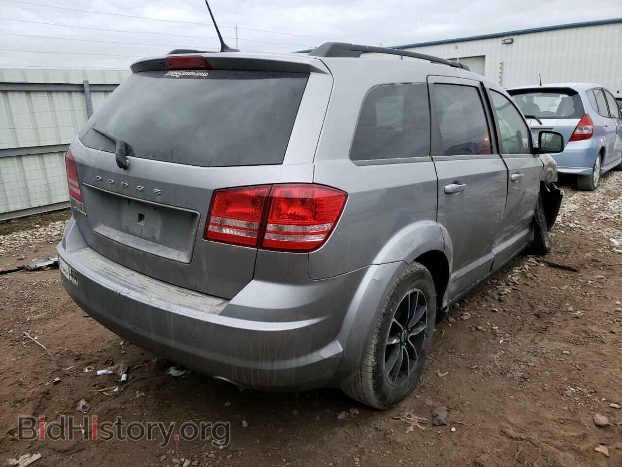 2018 DODGE JOURNEY - VIN: 3C4PDCAB3JT229121 - Фото 4