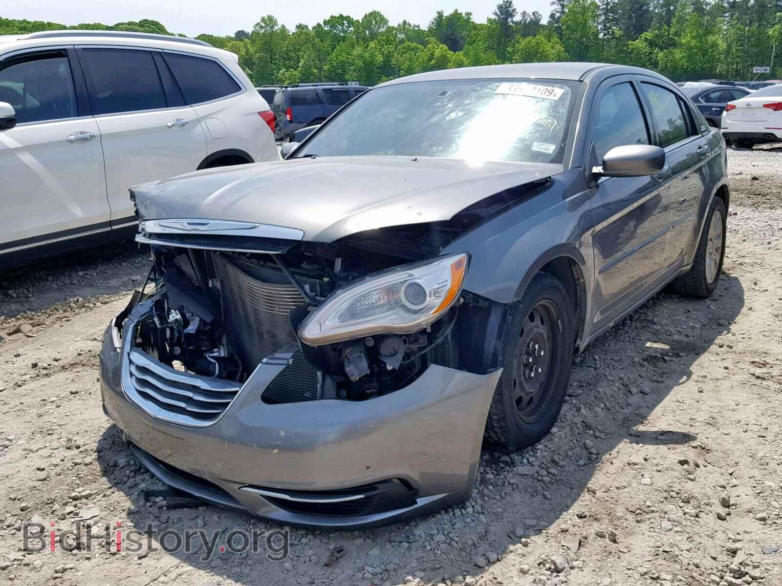 2013 CHRYSLER 200 - VIN: 1C3CCBAB6DN569755 - Photo 2