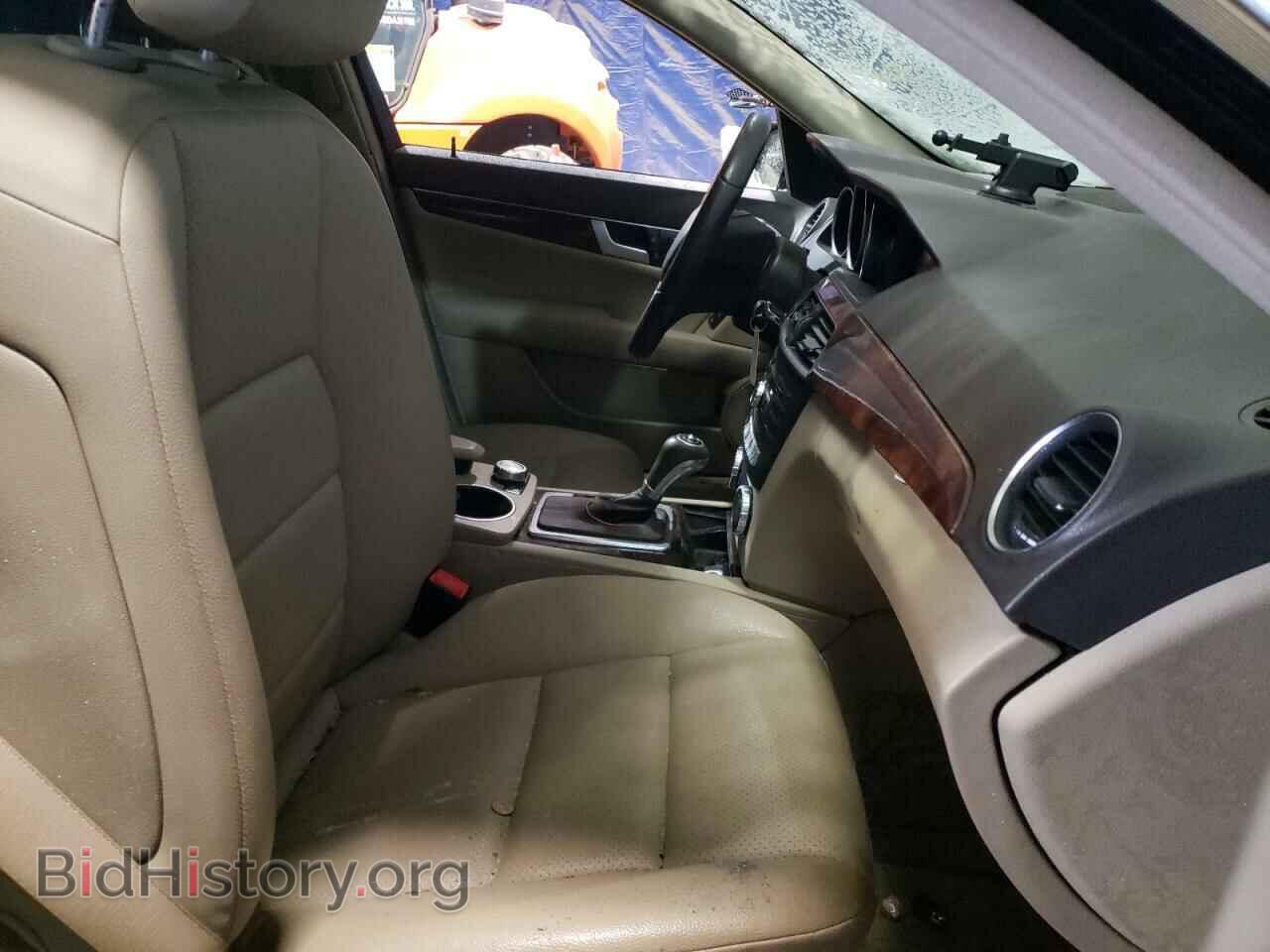 2014 MERCEDES-BENZ C-CLASS - VIN: WDDGF8AB5EG188773 - Фото 5