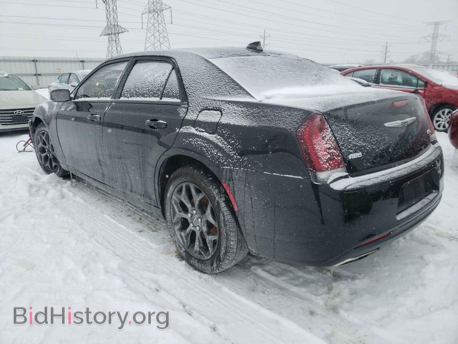 2019 CHRYSLER 300 - VIN: 2C3CCAGG8KH586429 - Фото 3