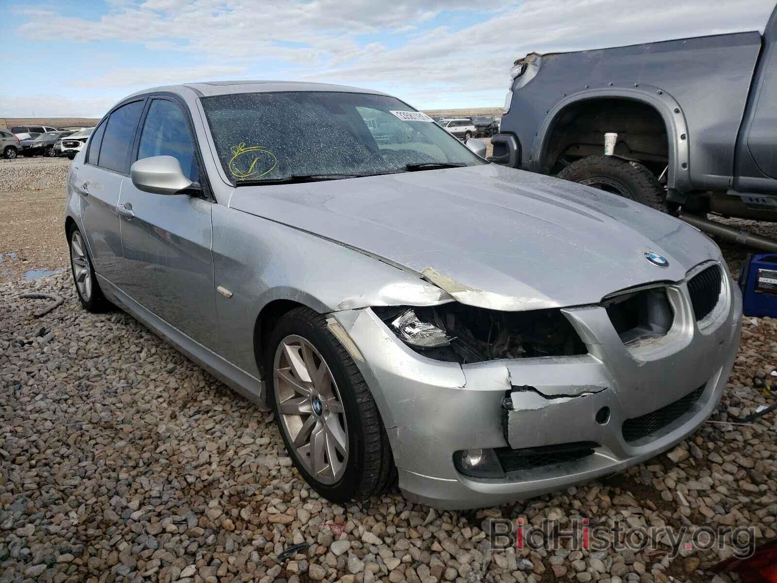 Photo WBAPH5G50ANM70665 - BMW 3 SERIES 2010