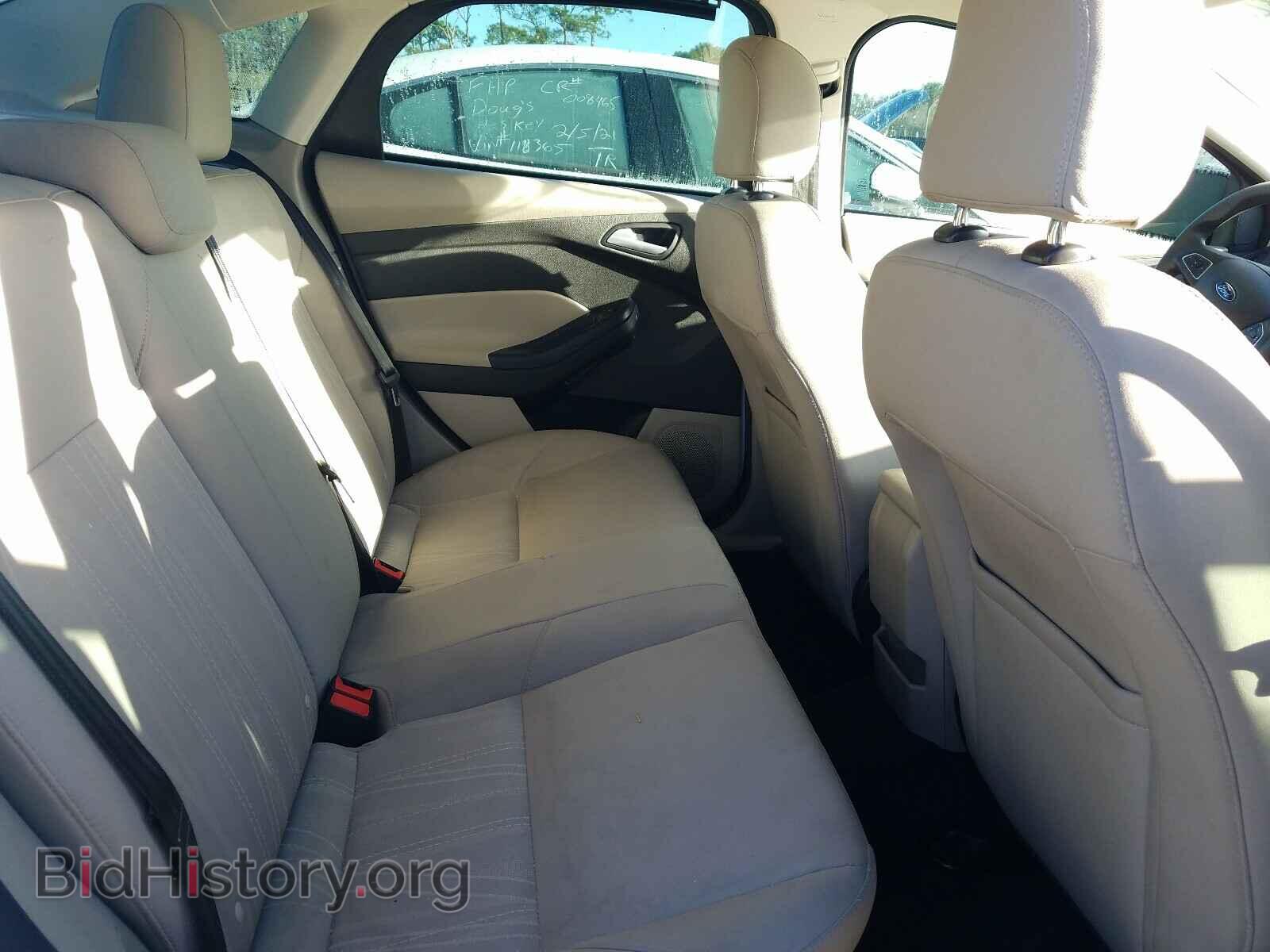 2017 FORD FOCUS - VIN: 1FADP3F27HL215849 - Photo 6
