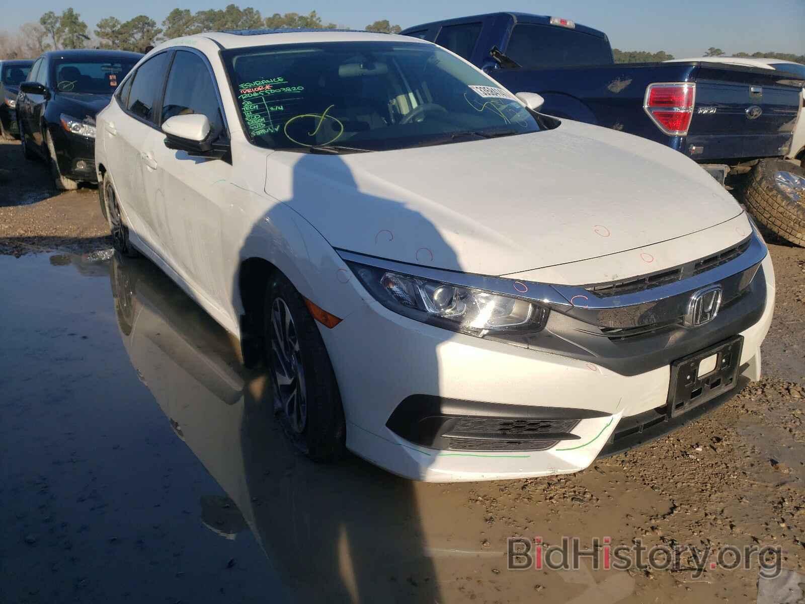 Photo 2HGFC2F72JH557864 - HONDA CIVIC 2018