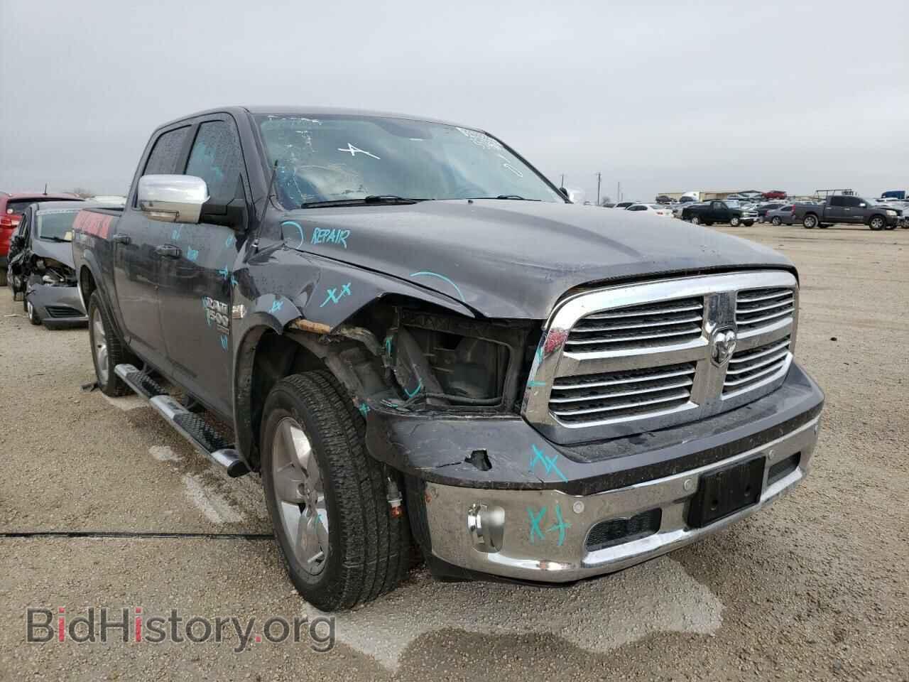 Photo 1C6RR6LT1KS529445 - RAM 1500 2019